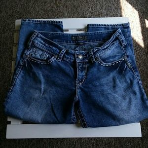 Silver Capris